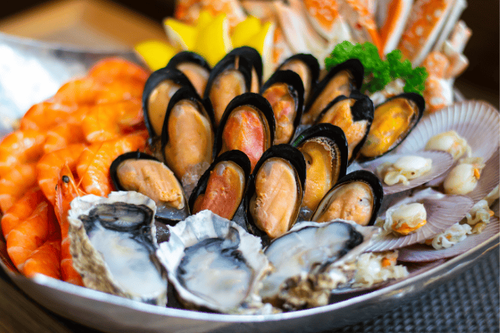 Things To Do https://nestvacationrentals.icnd-cdn.com/images/thingstodo/isle of palms seafood restaurant.png